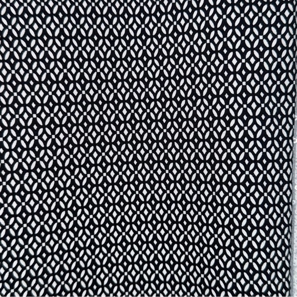 IMNYC Isaac Mizrahi Slimming Stretch Ankle Pants S/P Black White Geometric Print - Picture 10 of 11